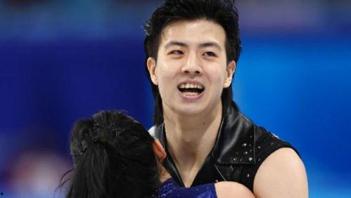 柳鑫宇王诗玥吃瓜视频,揭秘娱乐圈幕后真相