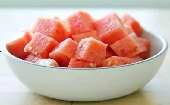 八陵脆瓜怎么吃才好吃视频,视频教你轻松解锁最佳食用方法