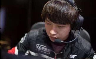 陈厂长吃瓜视频,揭秘职场趣闻背后的真实故事